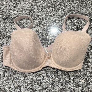 Wacoal Lace Bra in Soft Beige